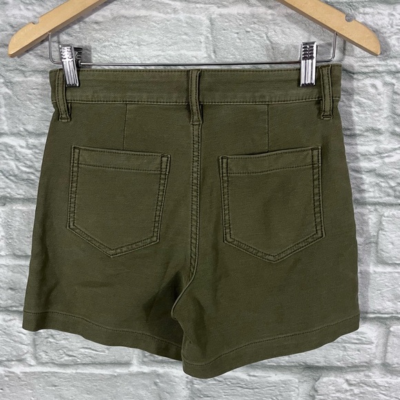 NWT Faherty Size 24” The Stretch Terry Patch Pocket Shorts - Military Green - Picture 6 of 11